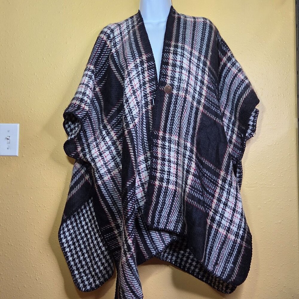 NWT Style & Co Women's Houndstooth Reversible Topper Wrap Black Red